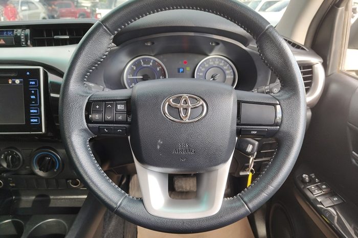 REVO PRE 2018 2.4E AT SMART CAB DARK GREY  1525 full