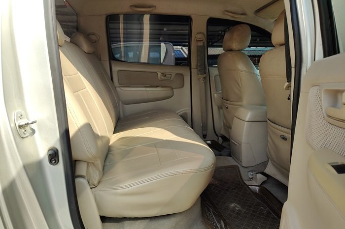 VIGO 4WD 2006 3.0G AT DOUBLE CAB SILVER  1628 full
