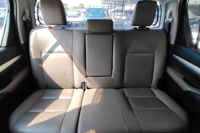 REVO 4WD 2015 2.8G MT DOUBLE CAB BLACK  1027 full