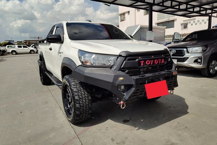REVO 4WD 2020 2.8 ENTRY MT SINGLE CAB WHITE  3288 full