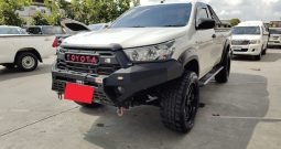 REVO 4WD 2020 2.8 ENTRY MT SINGLE CAB WHITE  3288