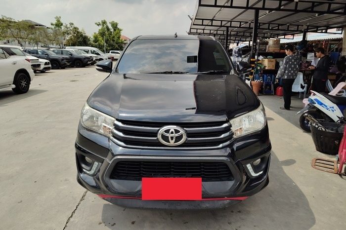 REVO PRE 2017 2.4E AT SMART CAB BLACK  2015 full