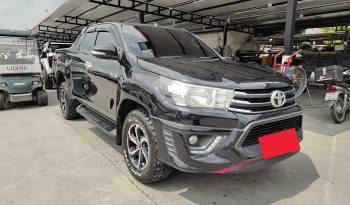 REVO PRE 2017 2.4E AT SMART CAB BLACK  2015 full