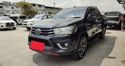 REVO PRE 2017 2.4E AT SMART CAB BLACK  2015