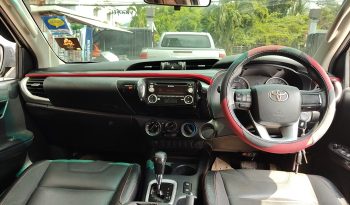 REVO PRE 2017 2.4E AT SMART CAB BLACK  2015 full