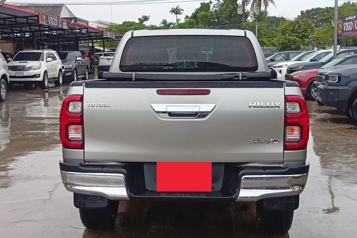 REVO PRE 2020 2.4E AT DOUBLE CAB SILVER  7696 full