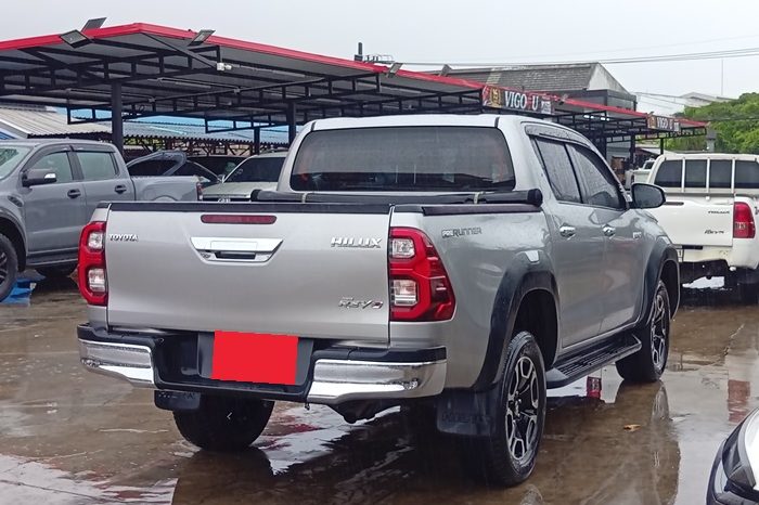 REVO PRE 2020 2.4E AT DOUBLE CAB SILVER  7696 full