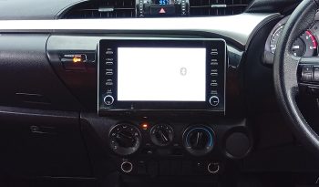 REVO PRE 2020 2.4E AT DOUBLE CAB SILVER  7696 full