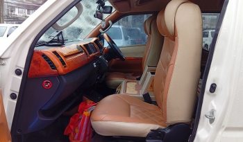 TOYOTA 2WD 2020 3.0 AT COMMUTER WHITE  1093 full