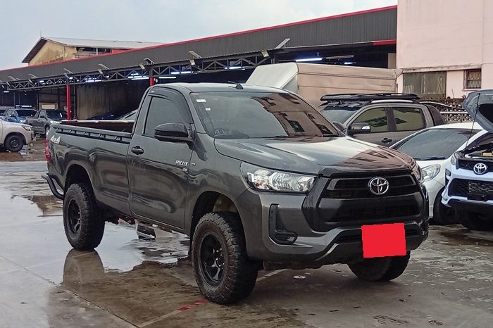 REVO 4WD 2024 2.8 ENTRY MT STANDARD DARK GREY  1201 full