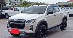ISUZU 4WD 2020 3.0 AT DOUBLE CAB WHITE  8321