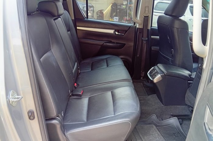 REVO 4WD 2022 2.8 HIGHT AT DOUBLE CAB SILVER  3501 full