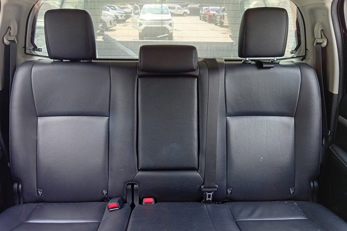 REVO 4WD 2022 2.8 HIGHT AT DOUBLE CAB SILVER  3501 full