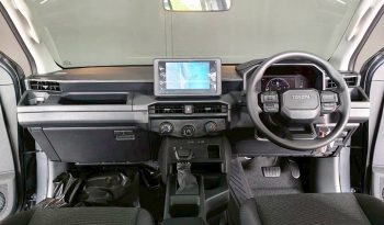 TRAVO SMART PRE 2026 2.8 AT DOUBLE CAB GREY  02295 full