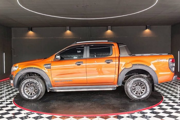 FORD 4WD 2019 3.2 AT DOUBLE CAB ORANGE  1114 full