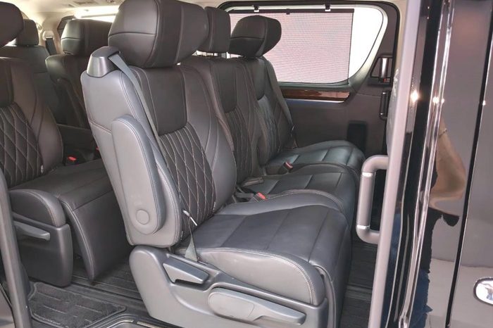 TOYOTA 2026 2WD 2.8 AT MAJESTY HIACE BLACK  11259 full