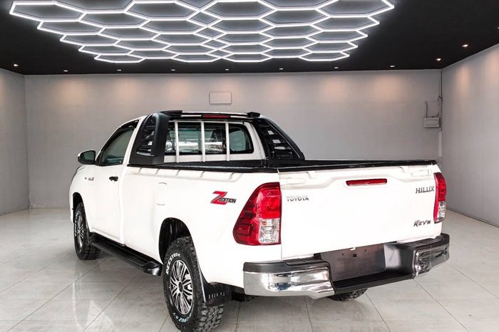 REVO 2WD 2019 2.4J MT STANDARD WHITE  1231 full