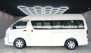 TOYOTA 2WD 2019 2.7 MT COMMUTER WHITE  1830 full
