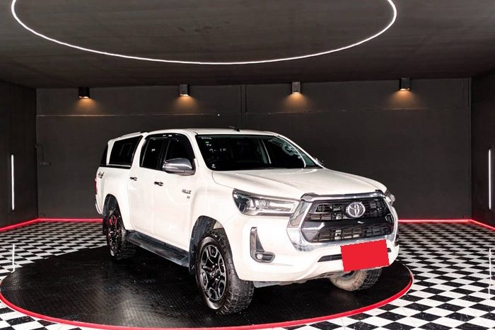 REVO 4WD 2021 2.8 HIGHT AT DOUBLE CAB WHITE  1784 full