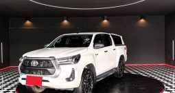 REVO 4WD 2021 2.8 HIGHT AT DOUBLE CAB WHITE  1784