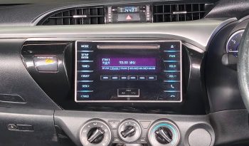 REVO PRE 2017 2.4E AT DOUBLE CAB SILVER  1793 full