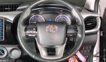 REVO PRE 2017 2.4E AT DOUBLE CAB SILVER  1793 full