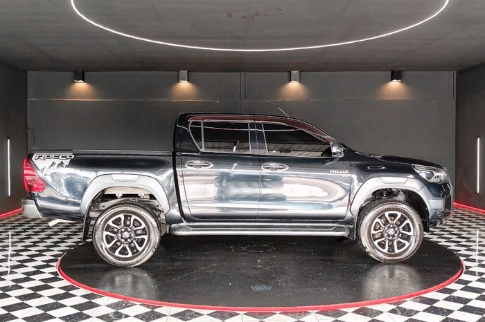 ROCCCO 4WD 2020 2.8 HIGHT AT DOUBLE CAB BLACK  2417 full