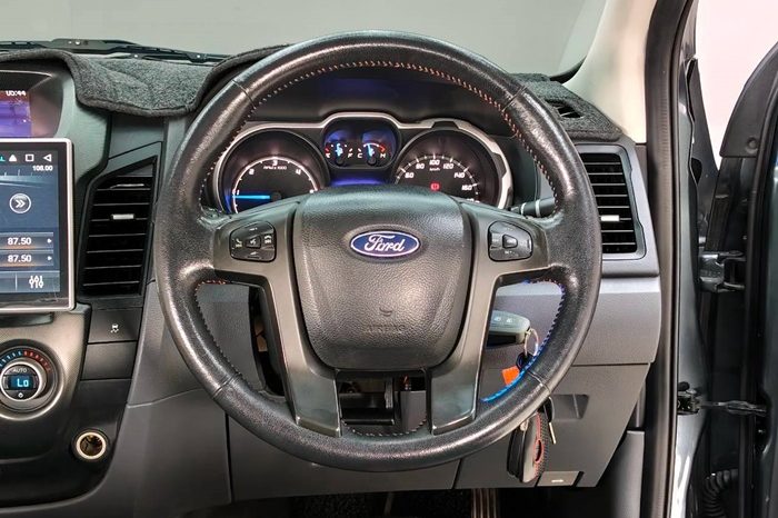 FORD 4WD 2016 3.2 AT DOUBLE CAB DARK GREY  1114 full