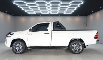 REVO 2WD 2021 2.4J MT STANDARD WHITE  3257 full