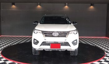 TOYOTA 4WD 2019 2.8V AT FORTUNER WHITE  3391 full