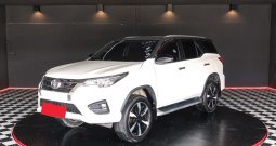 TOYOTA 4WD 2019 2.8V AT FORTUNER WHITE  3391