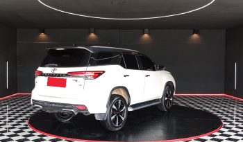 TOYOTA 4WD 2019 2.8V AT FORTUNER WHITE  3391 full