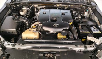 REVO 4WD 2016 2.4E AT SMART CAB SILVER  3515 full