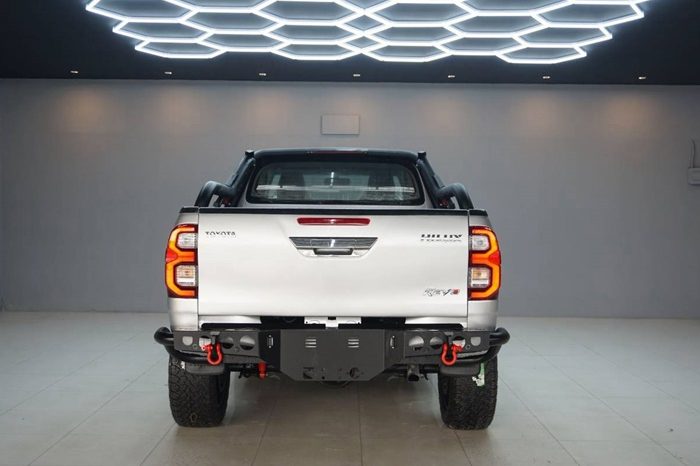 REVO 4WD 2016 2.4E AT SMART CAB SILVER  3515 full