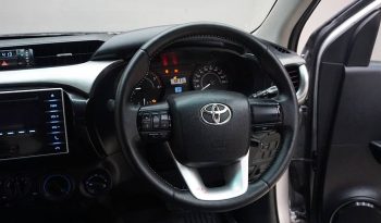 REVO 4WD 2016 2.4E AT SMART CAB SILVER  3515 full