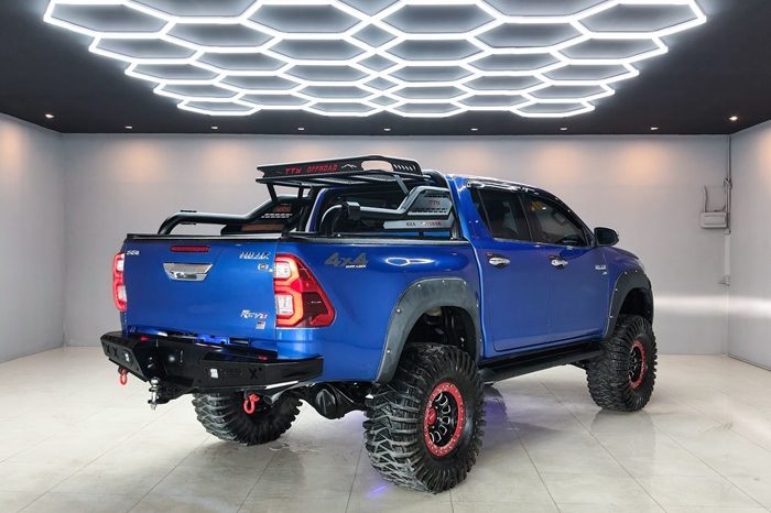 REVO 4WD 2018 2.8G AT DOUBLE CAB BLUE  3785 full