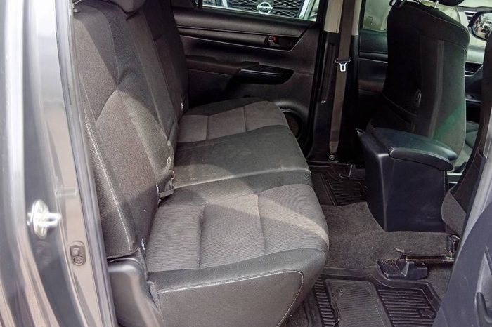 REVO 2WD 2019 2.4J AT DOUBLE CAB GREY  405 full