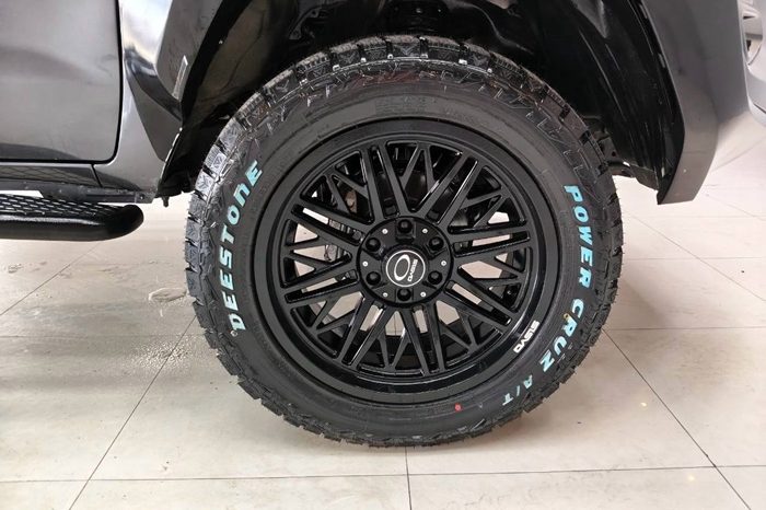 VIGO 4WD 2014 2.7J AT SMART CAB DARK GREY 4666 full