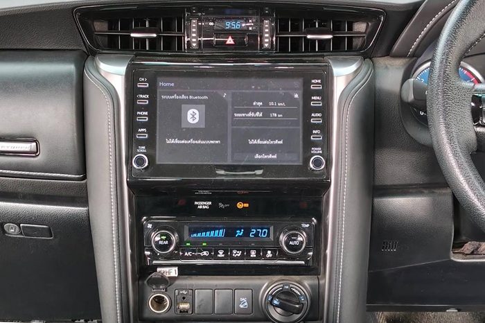 TOYOTA 4WD 2020 2.4V AT FORTUNER WHITE  5221 full
