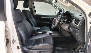 TOYOTA 4WD 2020 2.4V AT FORTUNER WHITE  5221 full