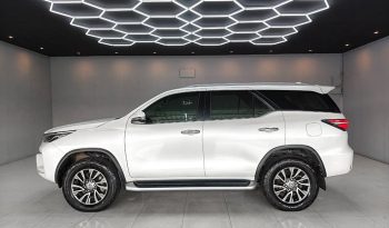 TOYOTA 4WD 2020 2.4V AT FORTUNER WHITE  5221 full
