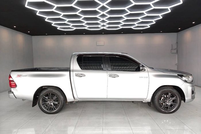 REVO 2WD 2019 2.4J AT DOUBLE CAB SILVER  5348 full