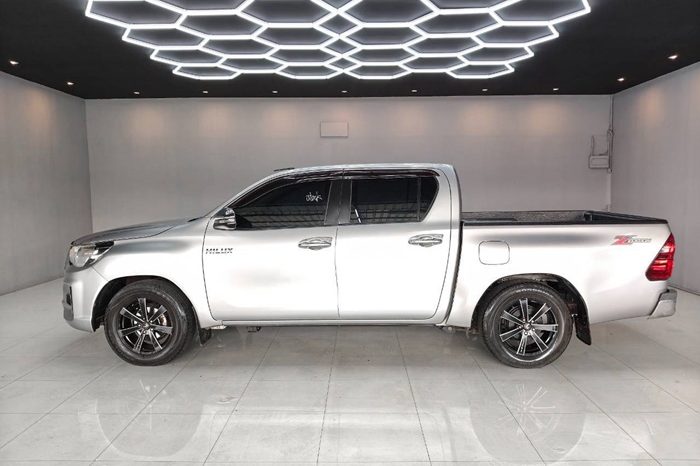 REVO 2WD 2019 2.4J AT DOUBLE CAB SILVER  5348 full
