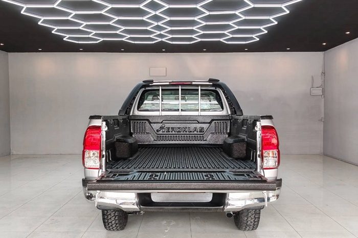 REVO 2WD 2019 2.4J MT STANDARD SILVER  6640 full