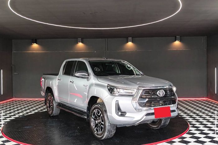 REVO 4WD 2021 2.8 HIGHT AT DOUBLE CAB SILVER  6679 full