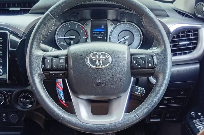REVO 4WD 2021 2.8 HIGHT AT DOUBLE CAB SILVER  6682 full