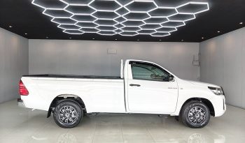 REVO 2WD 2021 2.4J MT STANDARD WHITE  6835 full