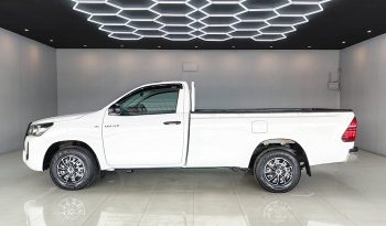 REVO 2WD 2021 2.4J MT STANDARD WHITE  6835 full