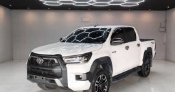 REVO PRE 2023 2.4 MID AT DOUBLE CAB WHITE 7394