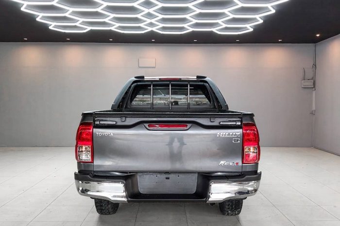 REVO 2WD 2021 2.4J MT STANDARD DARK GREY  7504 full